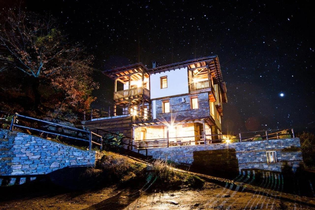 Панорама Хаус Лещен И Еко Къщи Дървена И Землянка Kültér fotó